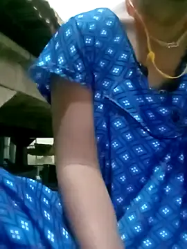 Snapshot of Sapna-Yadav chatting on October 1, 2025, 10:16 pm Sapna-Yadav online show from October 1, 2025, 10:16 pm