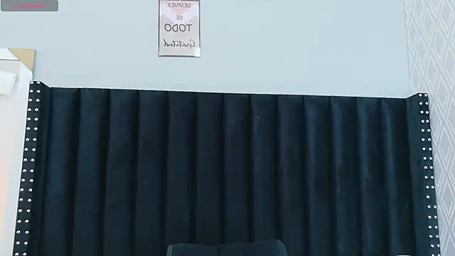 mamaneedsfun online show from April 1, 2026, 2:45 am