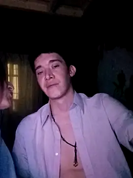 parcialfetiche online show from April 20, 2026, 8:28 am