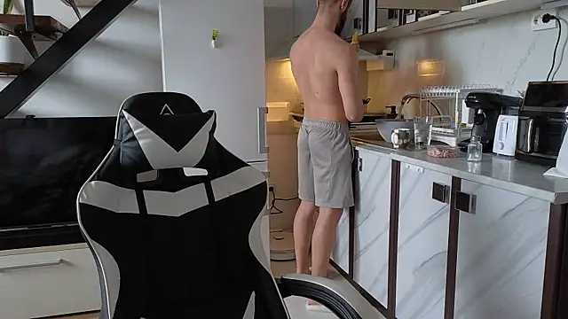 RyanStorm  online show from October 24, 2025, 10:22 am