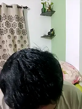 avi007p online show from September 21, 2025, 11:39 pm