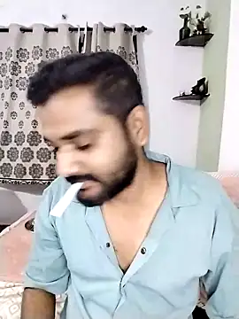 avi007p online show from October 2, 2025, 3:35 am