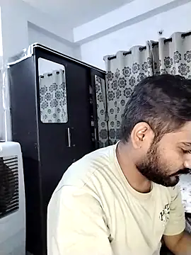 avi007p online show from February 24, 2026, 7:01 pm