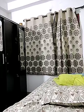 avi007p online show from May 8, 2026, 4:45 pm