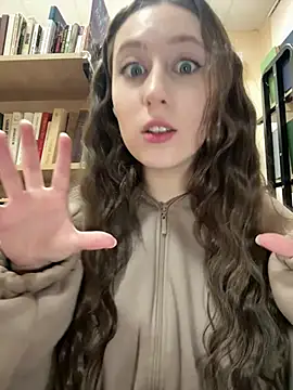 FroggyAnna online show from March 28, 2026, 3:44 pm