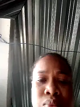 sexy-colombiana online show from October 6, 2025, 5:43 pm