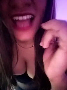 Sexy vernilla online show from October 25, 2025, 5:19 pm