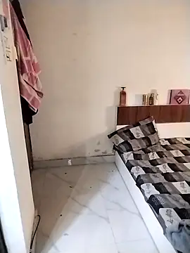 Sexy vernilla online show from November 8, 2025, 6:07 pm