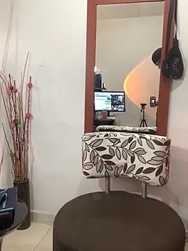 DEMOND 333 online show from September 23, 2025, 8:12 pm