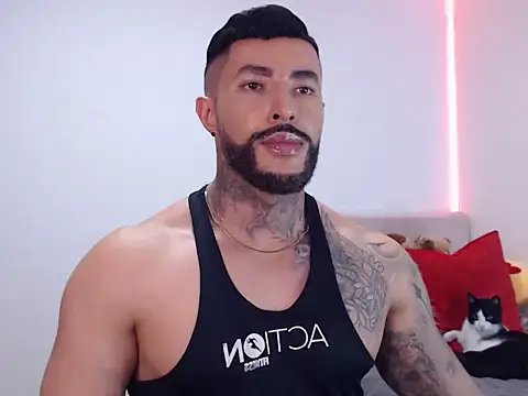 andrea de lucaa online show from November 20, 2025, 4:01 am