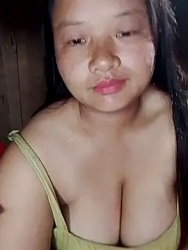 girl-babi online show from September 9, 2025, 3:55 pm