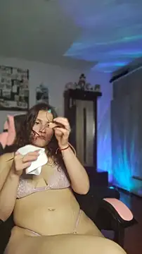 lindasyt online show from April 1, 2026, 2:12 am