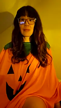 LeemaBean online show from October 27, 2025, 12:36 am