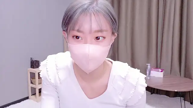 Nana  ch online show from January 8, 2026, 6:48 am