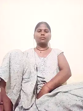 Snapshot of Sneha16 chatting on September 11, 2025, 5:13 pm Sneha16 online show from September 11, 2025, 5:13 pm