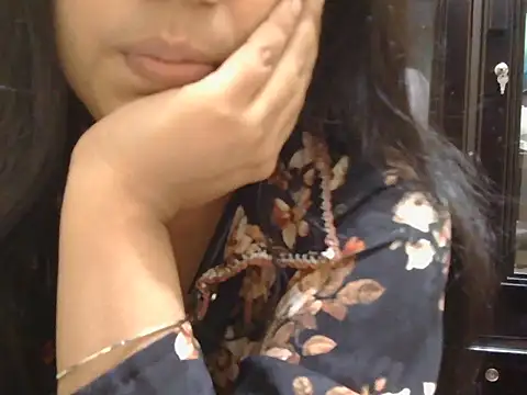 fairy queen07 online show from February 10, 2026, 1:26 pm