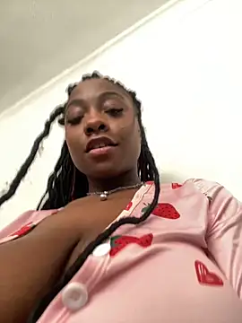 Snapshot of Astergray21 chatting on October 14, 2025, 4:41 pm Astergray21 online show from October 14, 2025, 4:41 pm