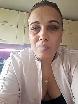 Snapshot of PalomaDesireee chatting on October 9, 2025, 8:23 am PalomaDesireee online show from October 9, 2025, 8:23 am