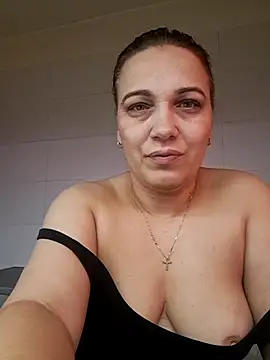 Snapshot of PalomaDesireee chatting on October 21, 2025, 4:46 am PalomaDesireee online show from October 21, 2025, 4:46 am