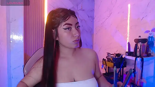 Sophia tf online show from May 23, 2026, 10:03 pm