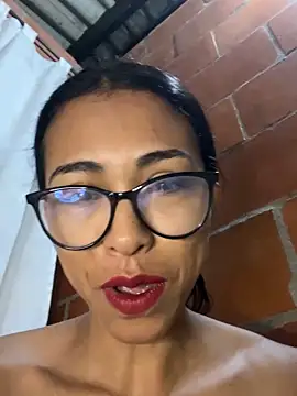 Snapshot of Emma__cumlovee chatting on February 25, 2026, 11:20 am Emma cumlovee online show from February 25, 2026, 11:20 am