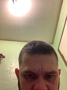 Snapshot of Allinside666 chatting on December 2, 2025, 11:04 am Allinside666 online show from December 2, 2025, 11:04 am