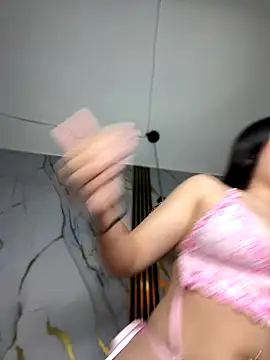 Snapshot of Gaby-Herrera chatting on September 9, 2025, 8:41 pm Gaby-Herrera online show from September 9, 2025, 8:41 pm