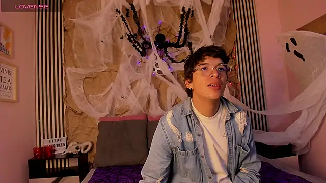 Desire Ecstasy online show from October 24, 2025, 1:07 pm