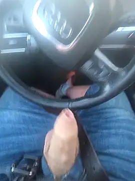 bigdicksklave online show from May 7, 2026, 5:51 pm