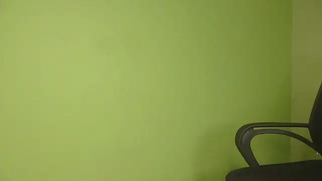 your cute girl online show from April 18, 2026, 5:22 am