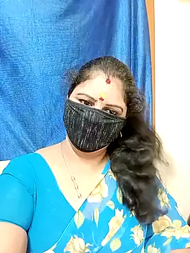 sushma26 online show from October 15, 2025, 2:50 pm