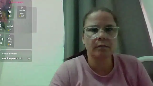 latinamaster online show from October 6, 2025, 9:34 pm