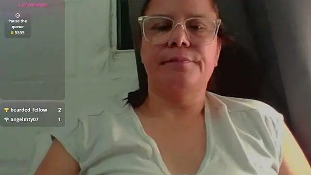 latinamaster online show from October 9, 2025, 1:03 am