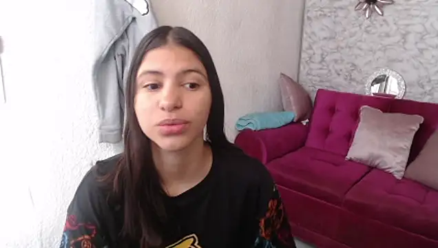 Evagirl69 online show from February 2, 2026, 12:15 pm