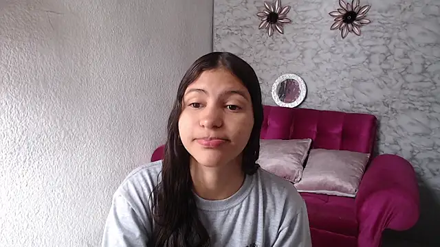 Evagirl69 online show from April 7, 2026, 12:16 pm