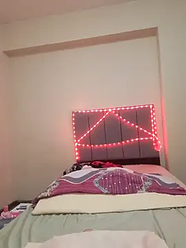 Vickysweeeettt online show from March 24, 2026, 9:09 pm