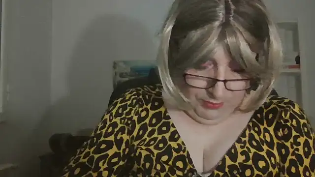 nataliacd online show from November 13, 2025, 6:40 pm