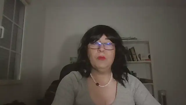 nataliacd online show from December 17, 2025, 5:30 pm