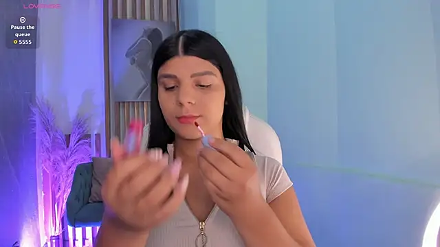 Snapshot of PauliinaBelle_ chatting on April 13, 2026, 1:16 pm PauliinaBelle online show from April 13, 2026, 1:16 pm