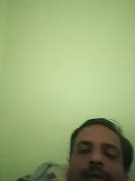 vardh033 online show from September 12, 2025, 9:53 am