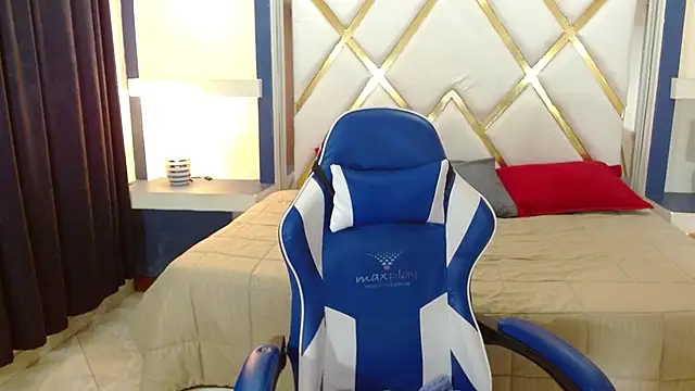 veronica em1 online show from February 27, 2026, 1:33 pm