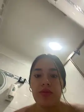 Luciaparker03 online show from October 10, 2025, 4:00 am