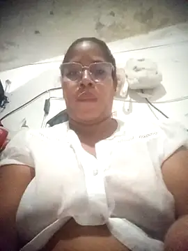 Big ass submissive online show from November 13, 2025, 12:26 pm