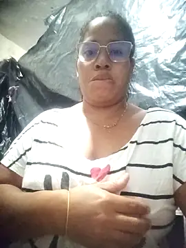 Big ass submissive online show from December 17, 2025, 3:12 am