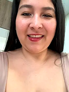 evelyn 1702 online show from October 31, 2025, 9:27 pm