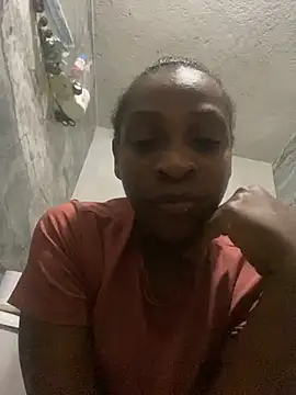 Snapshot of Rozanna_here chatting on September 18, 2025, 3:41 am Rozanna here online show from September 18, 2025, 3:41 am