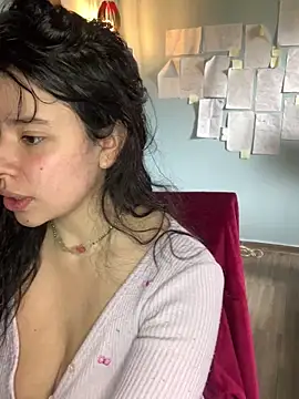 Canneela online show from October 12, 2025, 4:17 pm