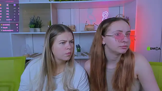 Snapshot of aria_moo chatting on September 23, 2025, 12:19 pm aria moo online show from September 23, 2025, 12:19 pm