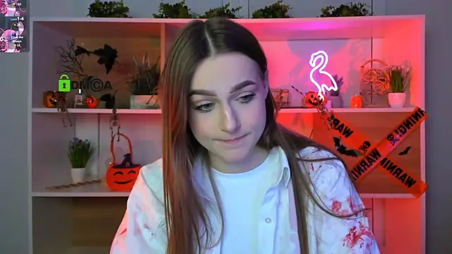 Snapshot of aria_moo chatting on October 28, 2025, 8:11 pm aria moo online show from October 28, 2025, 8:11 pm