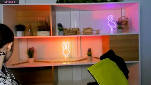 Snapshot of aria_moo chatting on November 13, 2025, 5:50 am aria moo online show from November 13, 2025, 5:50 am